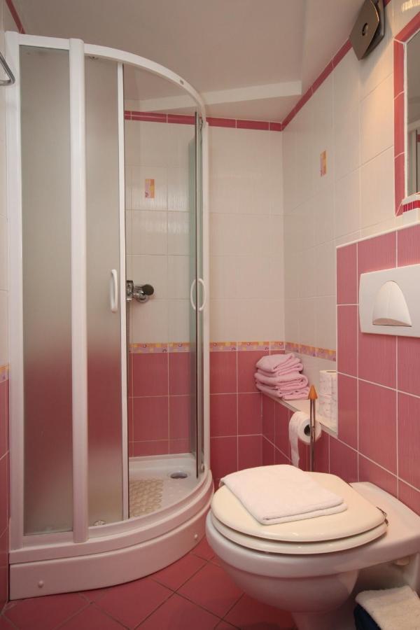 Apartments By The Sea Gradac, Makarska - 6661 Gradac  Zewnętrze zdjęcie